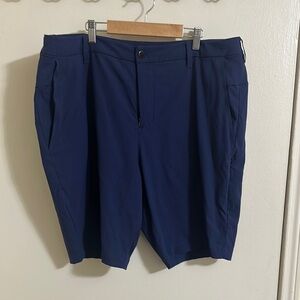 EUC Lululemon Men’s Navy Performance Shorts